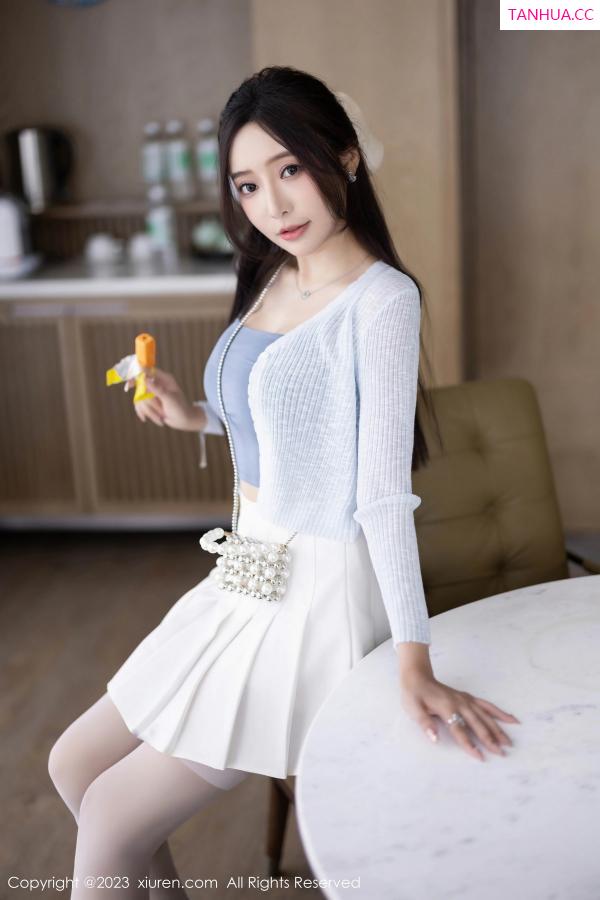 王馨瑶  [XiuRen]高清写真图 2023.10.16 No.7515 王馨瑶yanni 丝袜美腿第26张图片